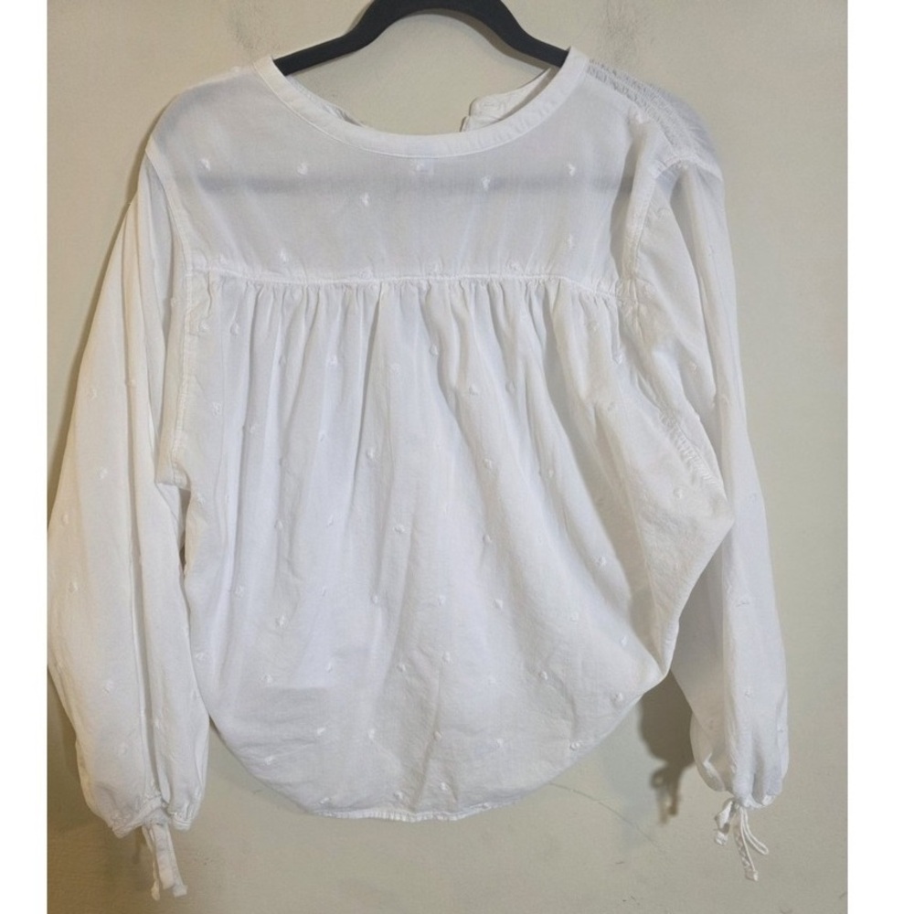 Chic White Women's Blouse